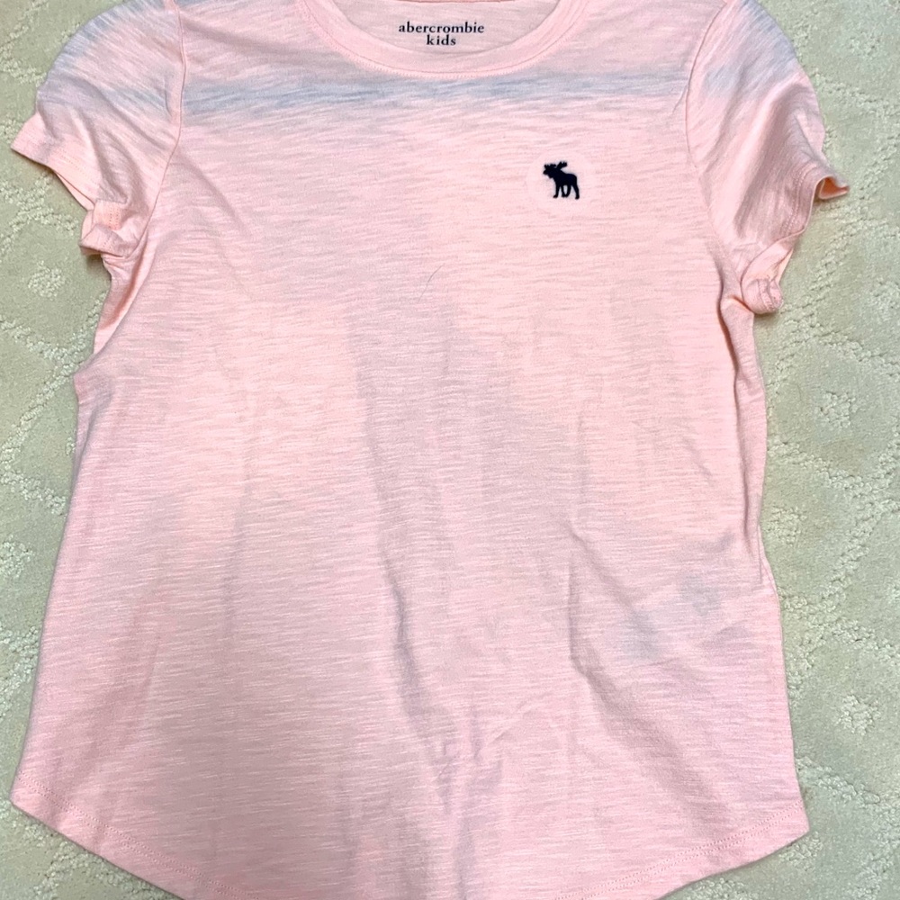 Pink Abercrombie t shirt